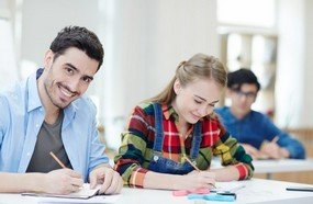 Inscrições para bolsas de estudo do Uniedu começam dia 10