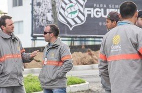 Funcionários da Celesc vão paralisar atividades nesta quinta-feira