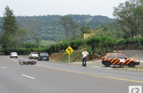 Motociclista ferido em acidente na BR-282 em Joaçaba