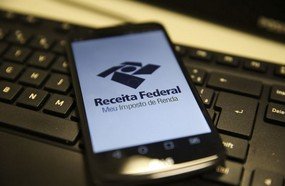 Receita paga as restituições do lote residual de janeiro do IRPF