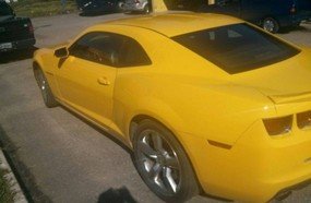 PRF flagra Camaro trafegando com pneus carecas