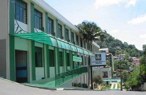 Colégio Marista celebra 70 anos em Baile de Gala com lançamento de livro