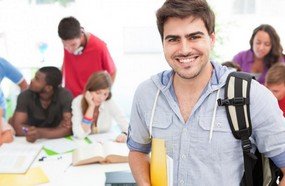 Bolsas de estudo para curso de língua e cultura espanhola