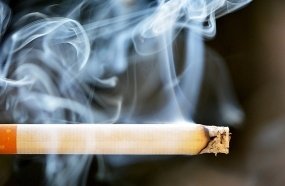 Pneumologista do HUST fala sobre a relação do cigarro com a Covid-19 