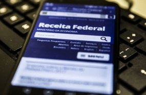 Receita Federal paga lote residual de restituições do IRPF