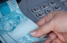 Abono salarial esquecido por trabalhadores já pode ser pedido