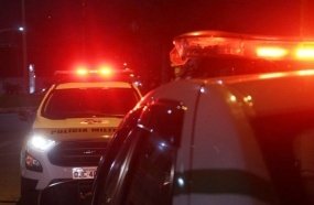 Irmãos são esfaqueados por dupla durante emboscada 
