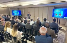 Governador promove Santa Catarina a investidores em Nova York