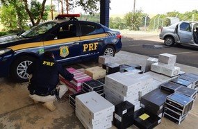 PRF apreende 552 garrafas de vinho importadas na BR-282