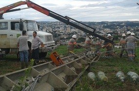 Força-tarefa da Celesc restabeleceu energia após passagem de tornado