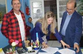 Governo do Estado repassa R$ 160 mil para o hospital de Água Doce