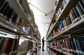 Uniedu: chamada de candidatos a bolsas de pós-graduação